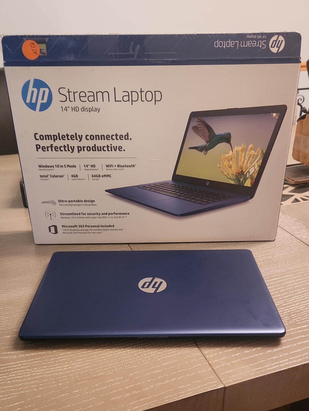 HP Stream 14" Laptop - Deep Blue Finish